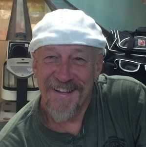 Meet your Posher, Stephen